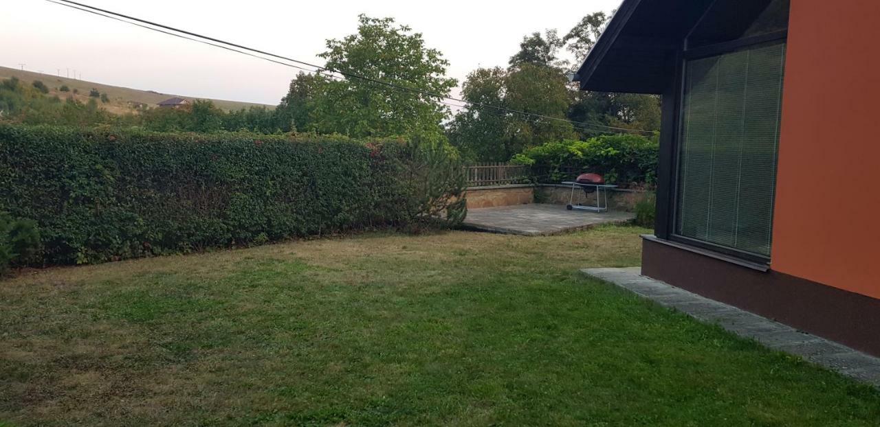 Vila Garden View Drienica Exteriér fotografie